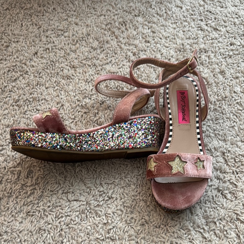 Betsey Johnson Pink Glitter Kids Sandals